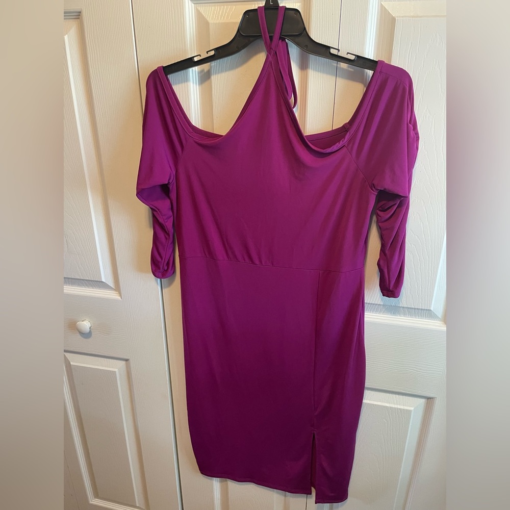 CurvySense 1X BodyCon Halter Off Shoulder Dress Stretchy Fuschia/Purple